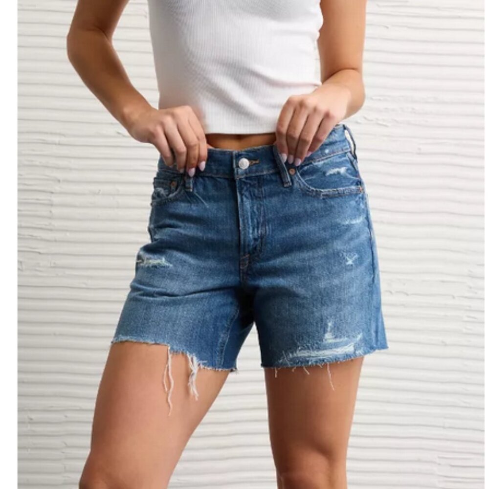 American Eagle Frayed Distressed Denim Shorts Strigid Size 12
